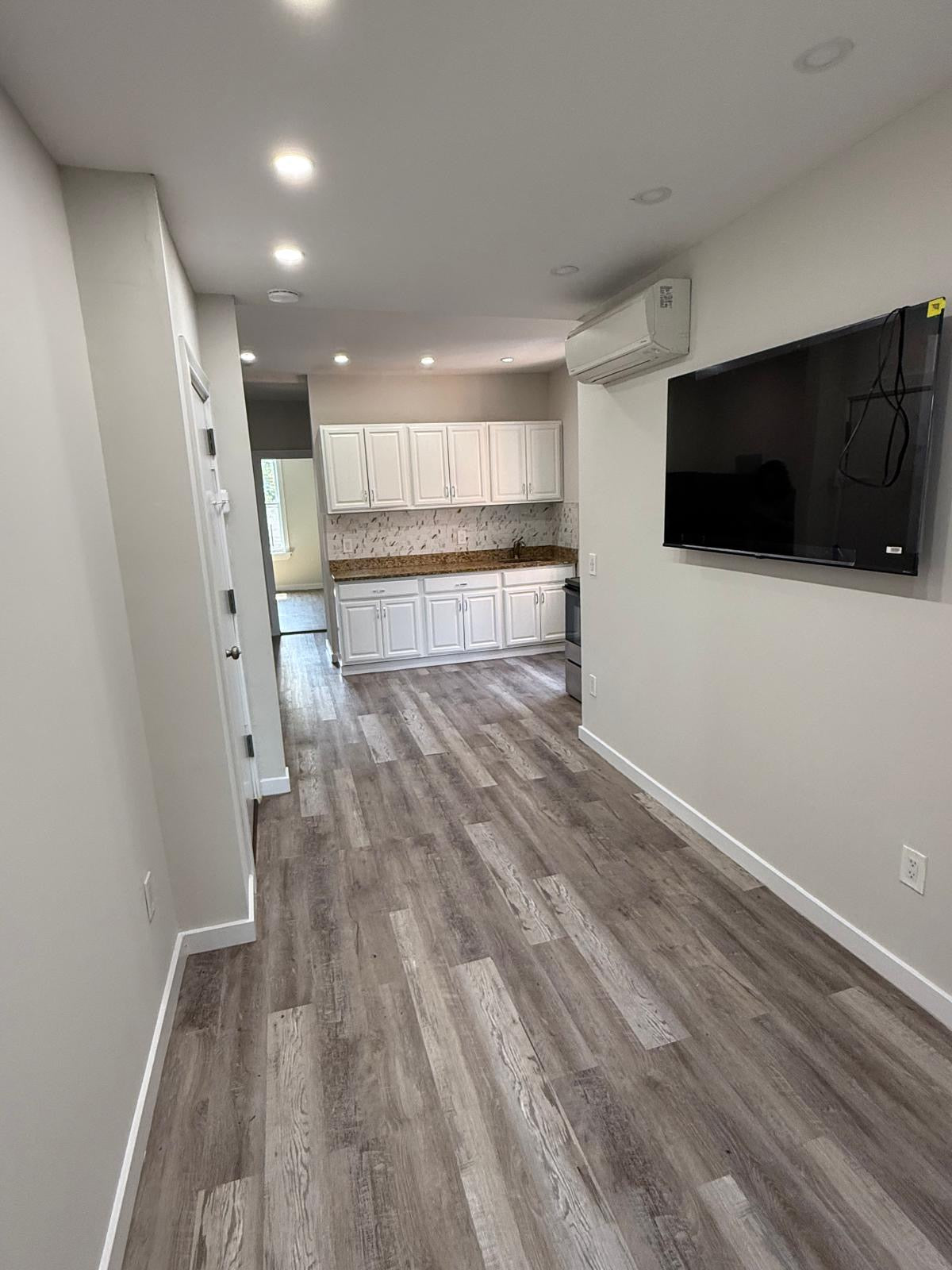 Private Room for Rent – Quiet & Clean Apartmen