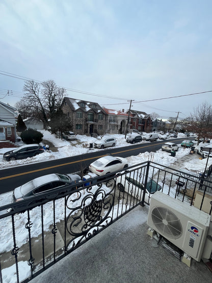 Habitación con balcón y linda vista