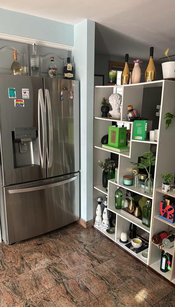 Habitación privada en Astoria. ¡Buena ubicación!