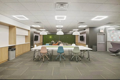 Habitación privada sin amoblar en Elmhurst, Queens. Frente al Mall