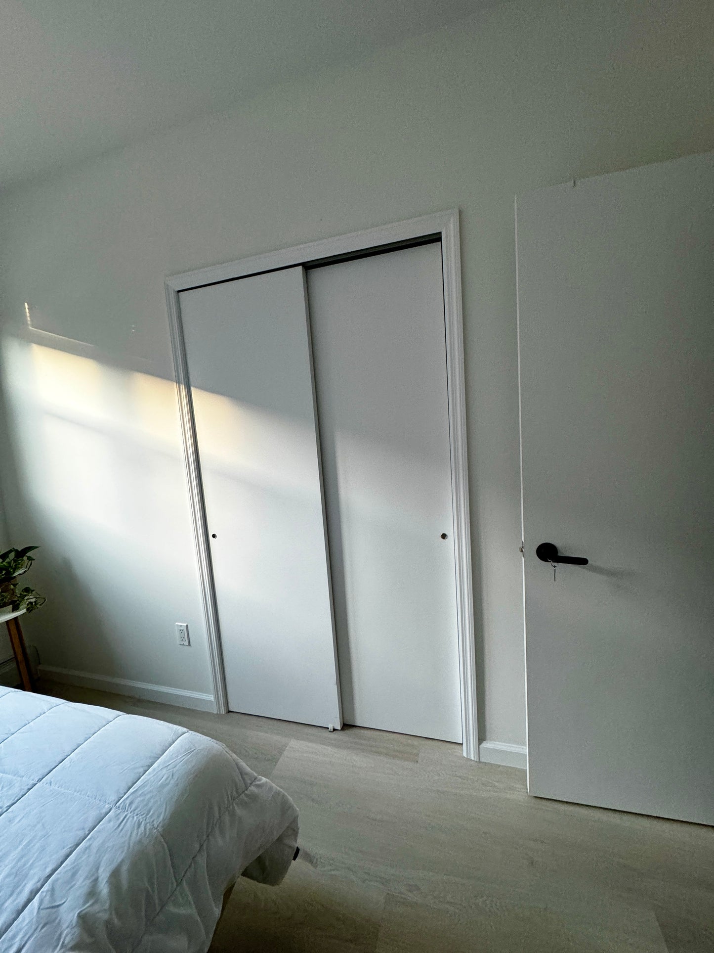 Habitación privada sin amoblar en Sunnyside, Queens muy cerca de Manhattan