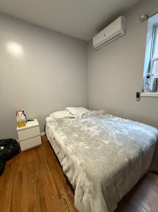 Habitación privada amoblada en Woodside, Queens, con depósito flexible