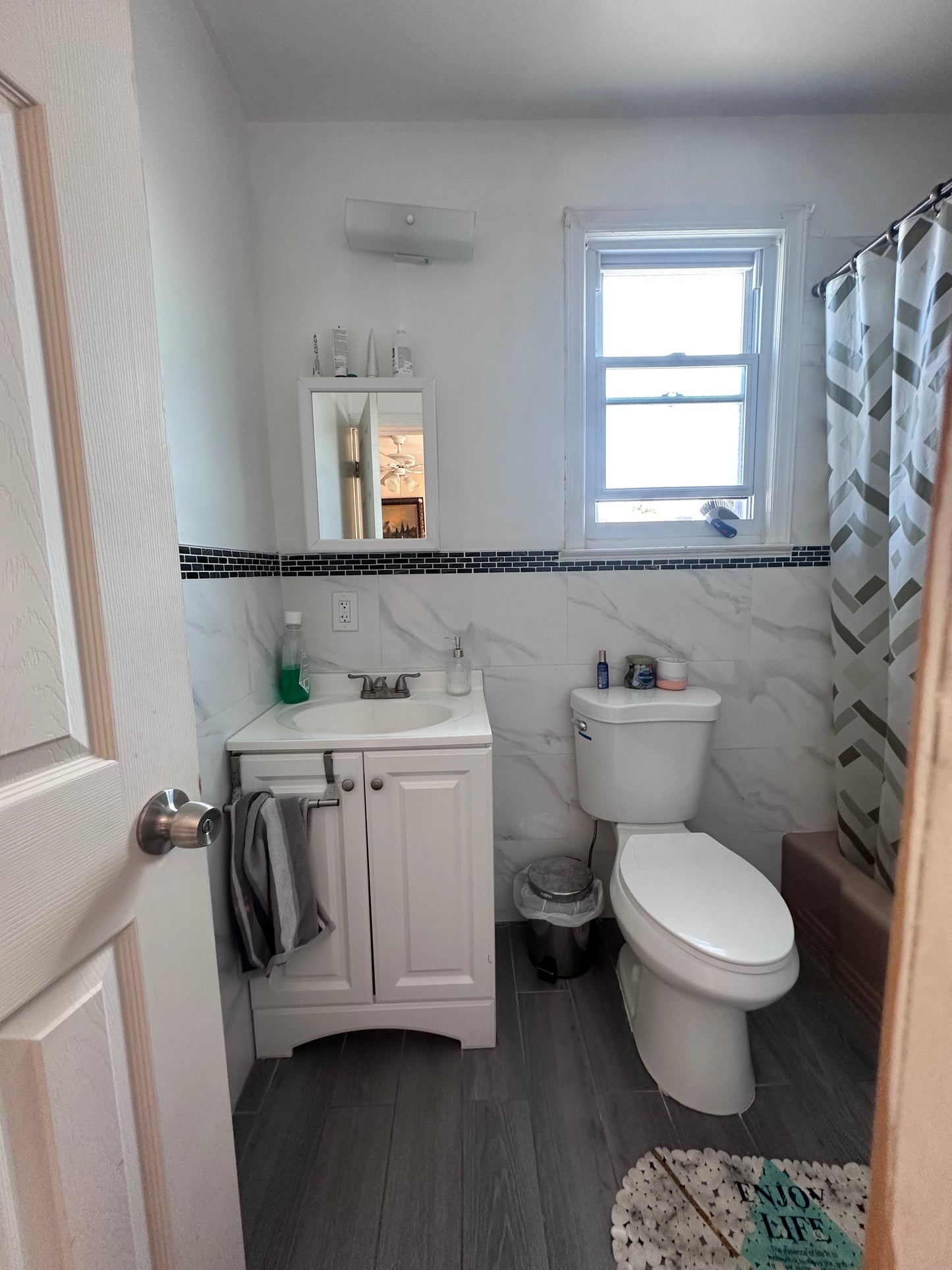 🏠HABITACIÓN PRIVADA AMOBLADA EN WOODHAVEN – CORTO PLAZO/ LARGO PLAZO