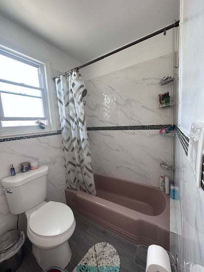 🏠HABITACIÓN PRIVADA AMOBLADA EN WOODHAVEN – CORTO PLAZO/ LARGO PLAZO