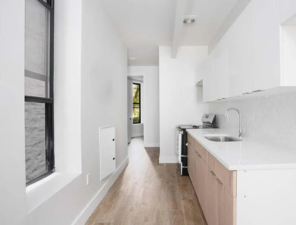Modern apartment in Mott Haven