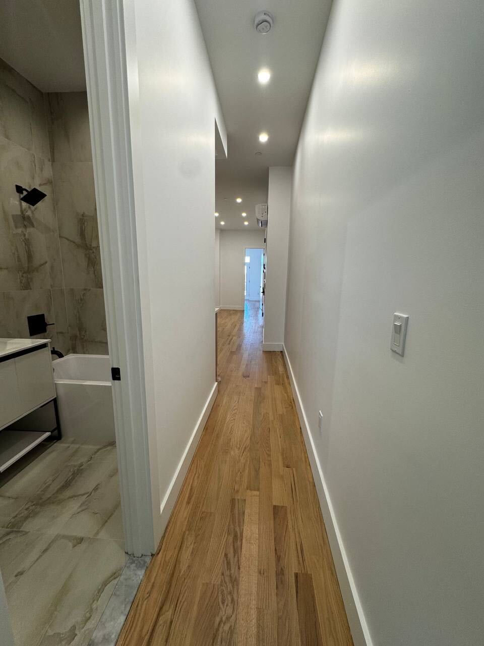 Modern 2 Bedroom / 1 Bathroom in Flatbush