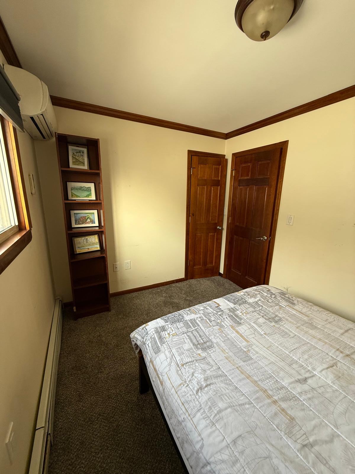 Private Room at Howard Beach - Queens