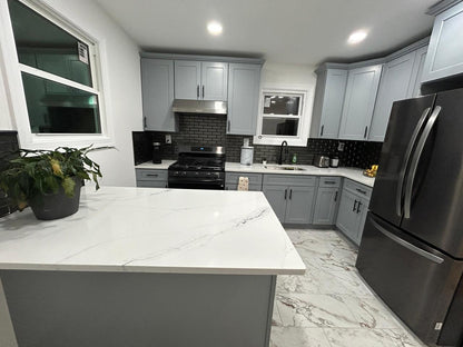 Luminosa y cómoda habitación con clóset en New Jersey – ¡Perfecta para mudarte ya!