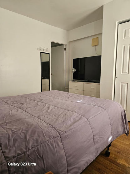Habitación privada para hombre, con depósito flexible