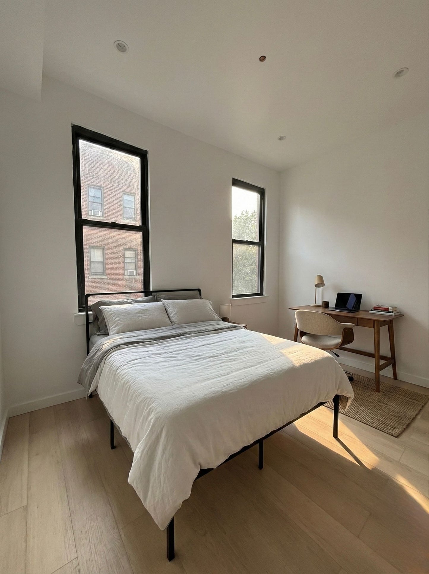 Spacious 5 Bedroom, 3 Bathroom Apartment in Bushwick