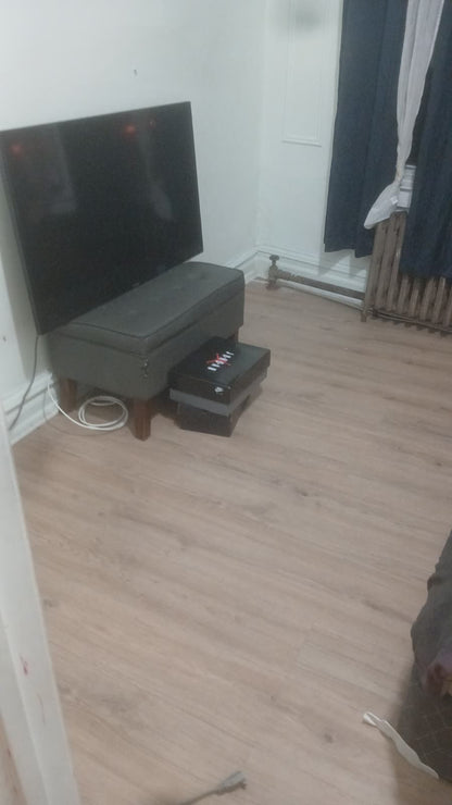 Private Room in St. Albans!