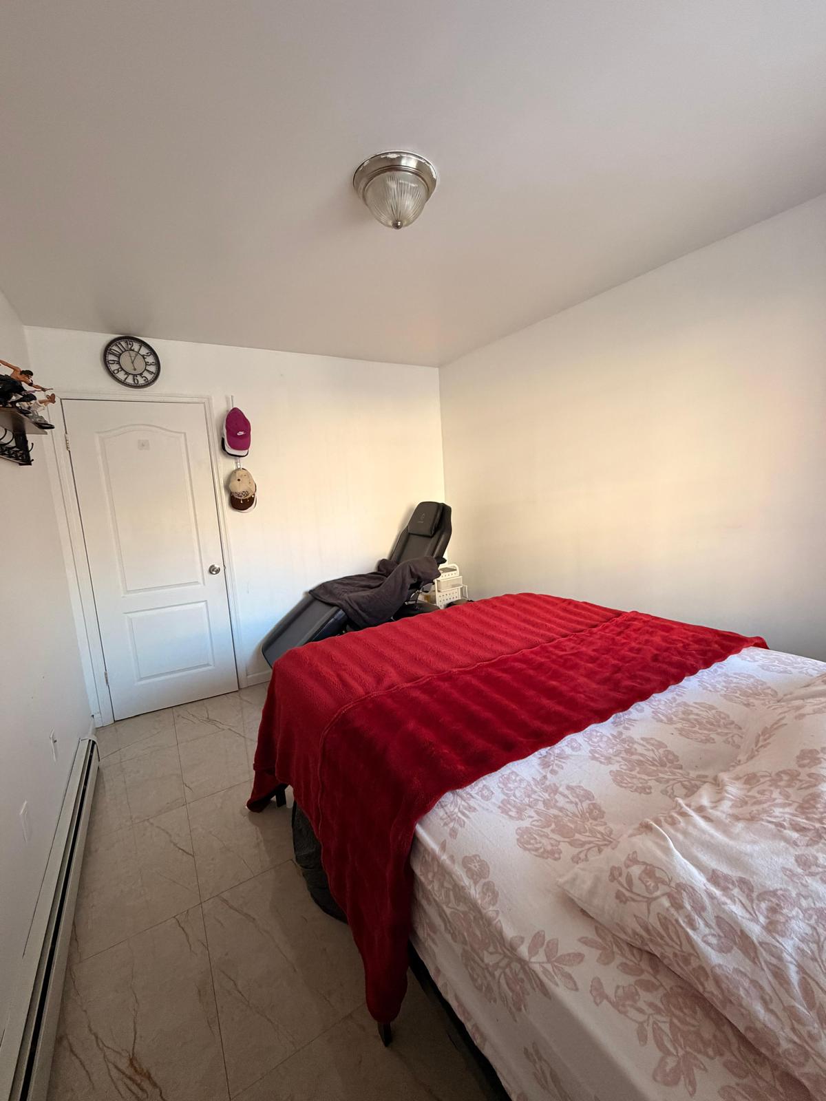 Habitación privada Elmhurst, cerca a tren y mall