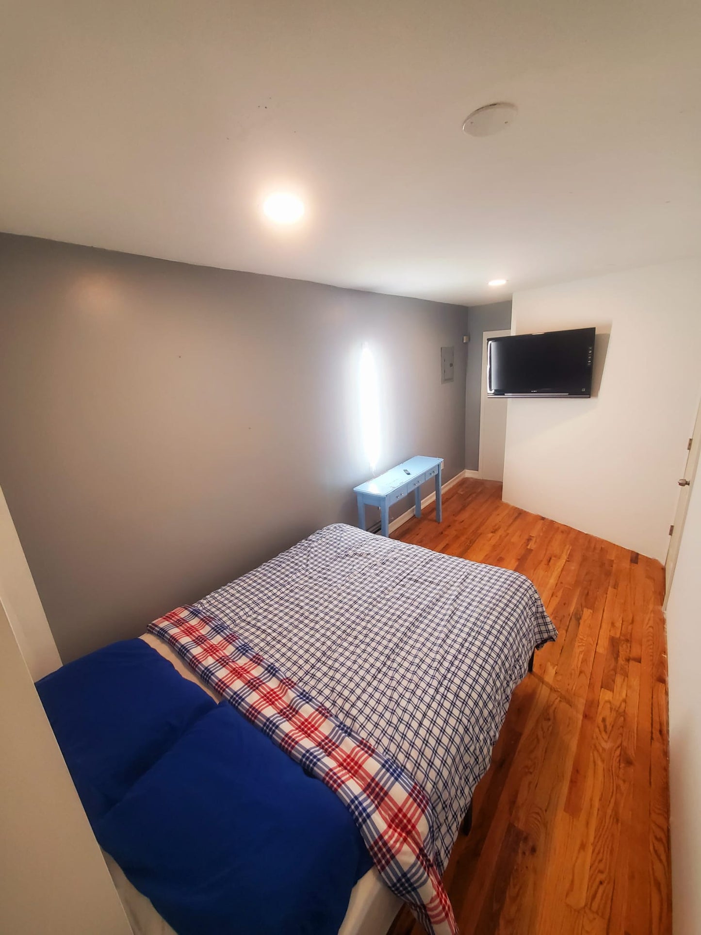 ¡Habitación privada muy linda en Ridgewood!