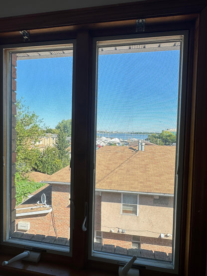 Private room for rent in College Point, available now!