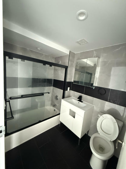 Se renta habitación privada en East Elmhurst!